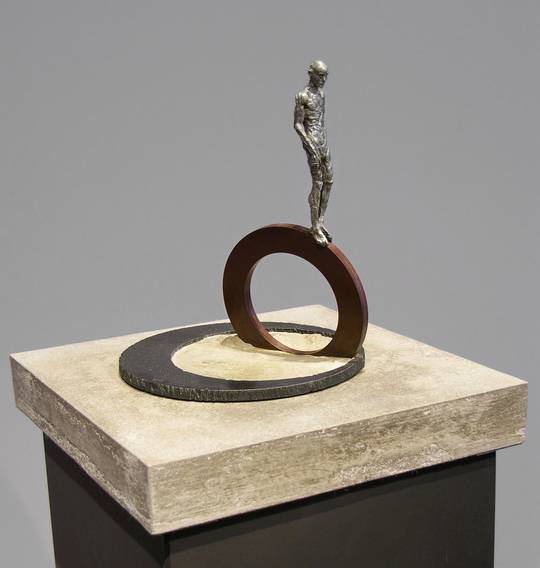 Gnomon, 2011