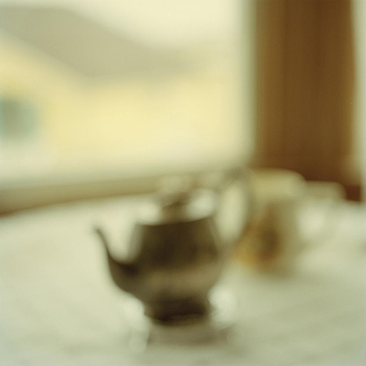 THE COMFORT OF OBJECTS: UNTITLED 1 (TEAPOT), ED. 1/10, 2012